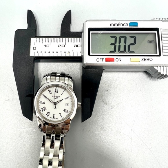 Tissot Silver Classic Dress Watch - Picture 4 of 6